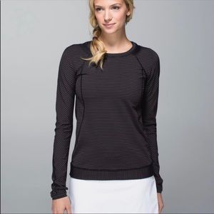 NWOT Lululemon Run For Gold long sleeved top
